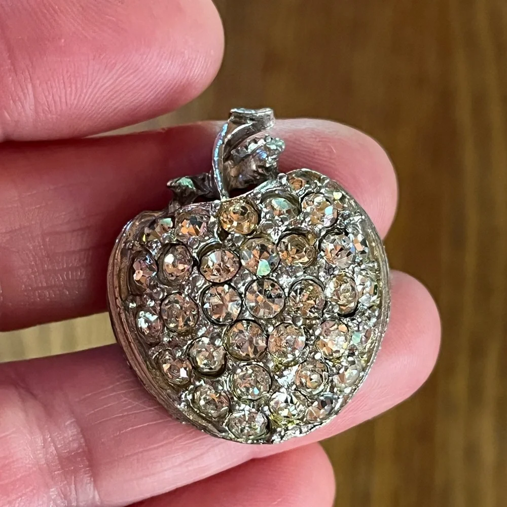 Apple pin brooch rhinestone silver